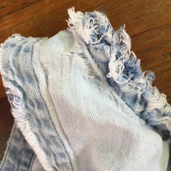 J Jill Destroyed Denim Tank Sleeveless Distressed Shredded - Picture 3 of 3